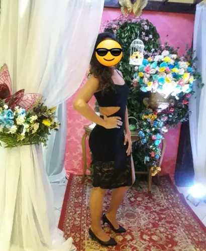 Vestido preto midi  rendado