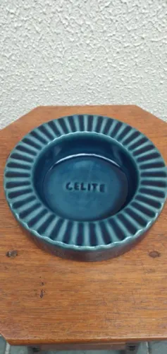 Decoração antiga cinzeiro