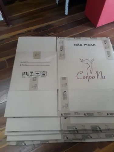 Caixas de papelão para Organização mundaça