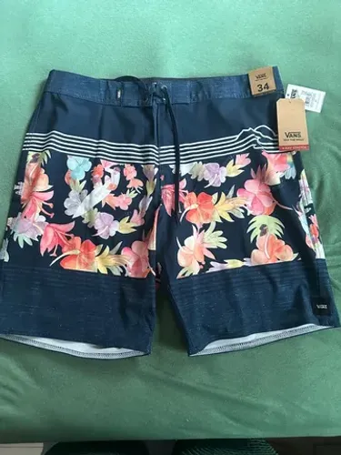 Bermuda vans