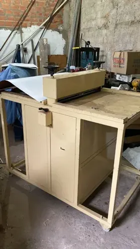 Maquina Fabricação de Caixas de Pizzas, Salgados, Bolos, Doces em geral