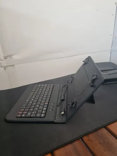 Capa/teclado para Tablet
