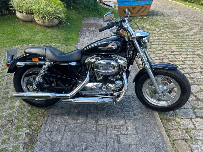 Harley Davidson XL 1200C
