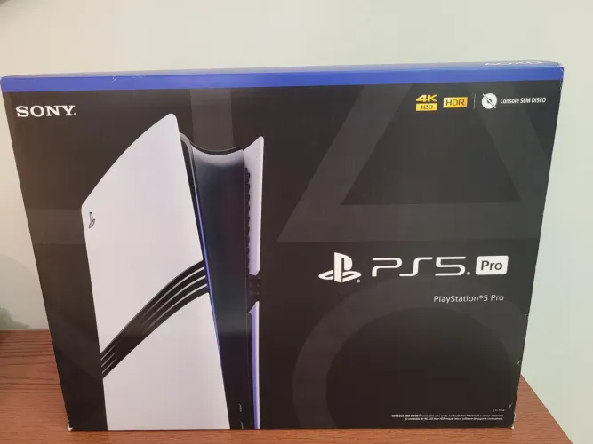 PlayStation 5 Pro - Console Novo