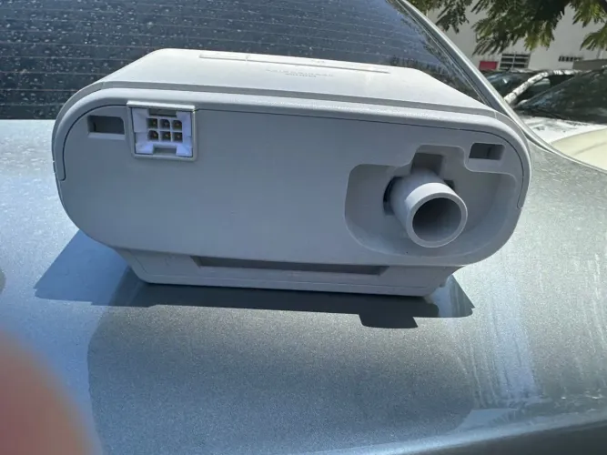 Vendo um CEPAP DREAM STATION AUTO, com Máscara Nasal AIRFIT P301STD