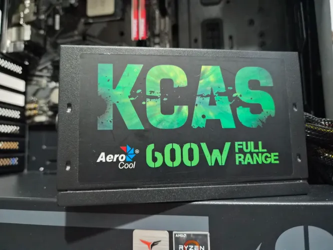 Fonte Atx 600w Real Aerocool Kcas Full Range 80 Plus Bronze