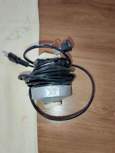 Motor aspirador Britânia 220V