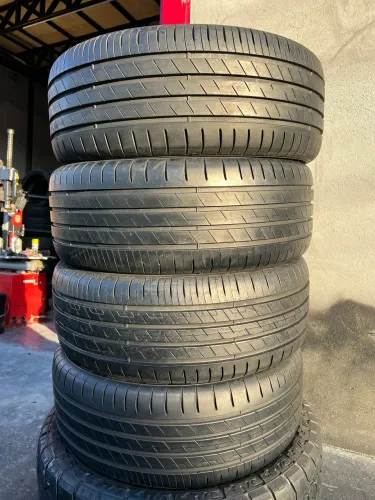 PNEUS ARO 19 - 235/45R19 GOODYEAR WRANGLER