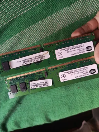 Memória ram 2 placa de 2gb