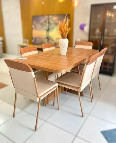 Mesa de Jantar em Madeira - 6 Cadeiras