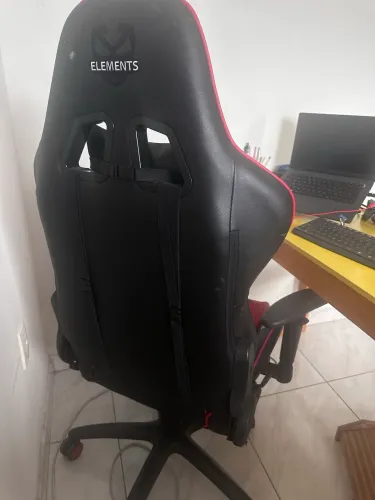 Vendo cadeira Gamer Elements