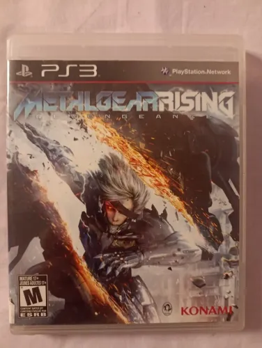Metal Gear Rising Revengeance / Playstation 3 (Usado)