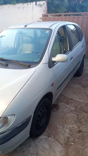 Renault Scenic RXE 2.0 8V 2000