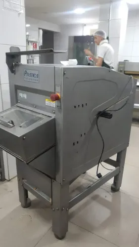 Fatiadora de Pães Prática