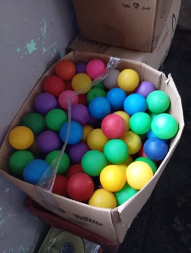 Bolhas coloridas para piscina de bolinhas