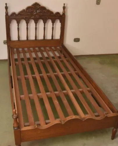Cama de Solteiro
