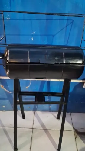 vendo churrasqueira grande de tambom