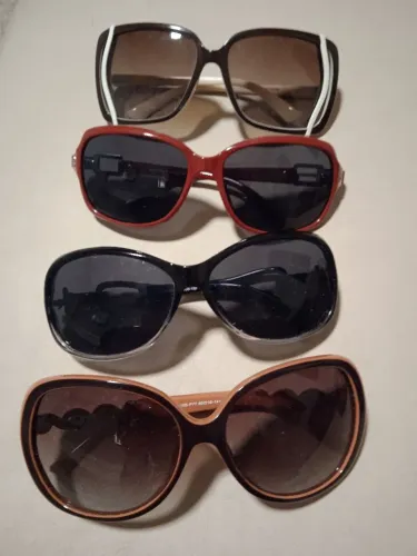 Kit com 4 óculos de sol femininos estilosos
