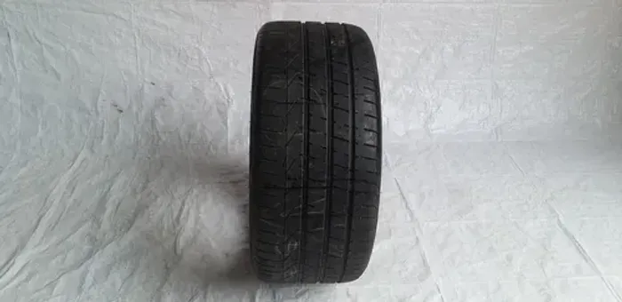 Pneu Pirelli 285-35-r20 Vulcanizado #030