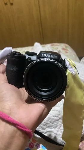 Câmera fotográfica semiprofissional fujifilme 