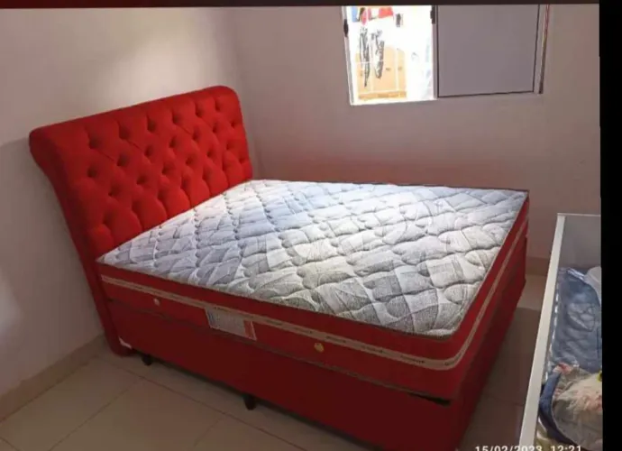 Cama Box Casal Vermelha completa