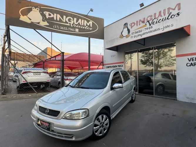 Astra Sedan GL 1.8 Completo 2.000