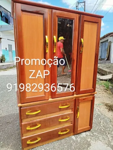 Guarda-Roupa Amadeirado completo em Promoção - grátis