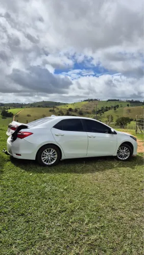 ? Toyota Corolla XEi 2.0 - Ano 2016 / Modelo 2017 ?