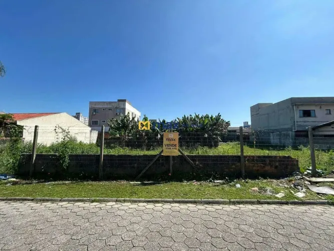 Venda: Terreno 792m², Centro, Navegantes