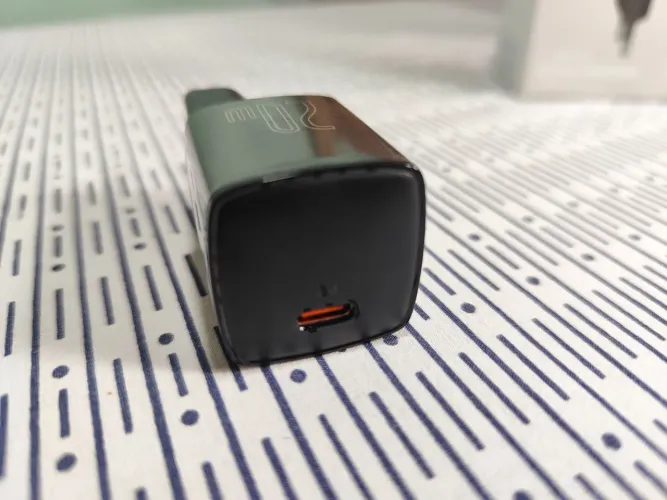 Fonte baseus 20w 