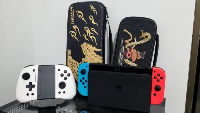 ? Nintendo Switch OLED Neon