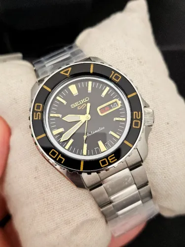 Relógio Seiko 5 Automático - Design Elegante e Funcional