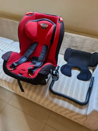 Cadeira para Auto Burigotto Matrix Evolution K IXAU3048PR32 Vermelha Crianças de até 25kg