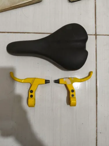 Selim e Manetes para BMX 