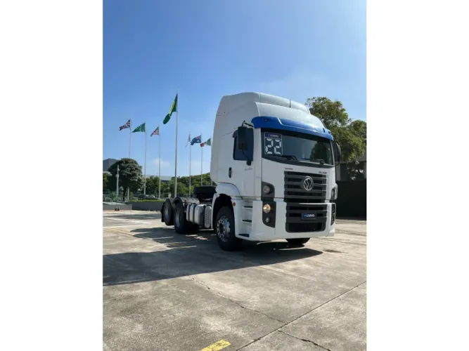 Volkswagen 25.360 2022 Direto no pátio da JBS