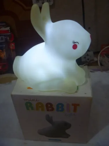 Luminária Mini Coelho Infantil - Luz de Presença