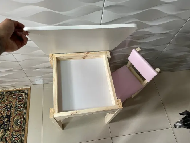 Mesa infantil baú 