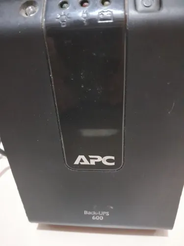 Apc back-ups 600 APC