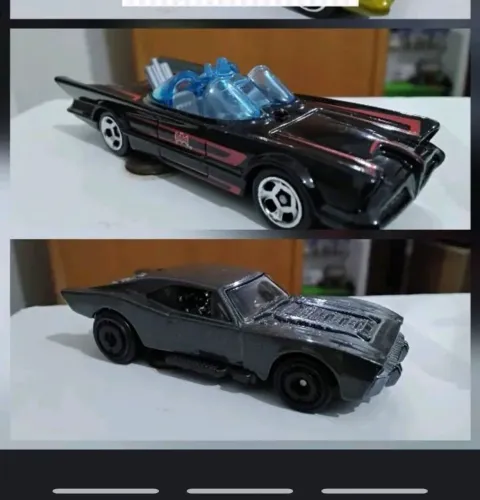 2 Hot wheels Batman