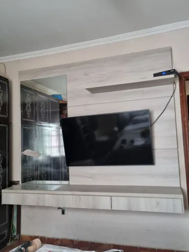 Painel + Rack para TV 2,15m com Espelho e Vidro