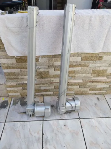Conjunto mecanismos.o para portão basculante 220volt