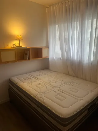 Box de casal pouco uso