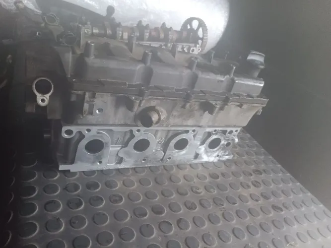 Cabeçote Onix prisma 1.4