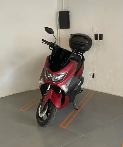 Yamaha NMAX 160 ABS 2018 | 18mil km | Única Dona | Baú Givi | Impecável