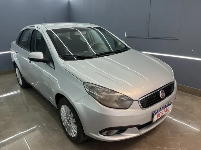Fiat Grand Siena Essence 1.6 Flex 16V 2018