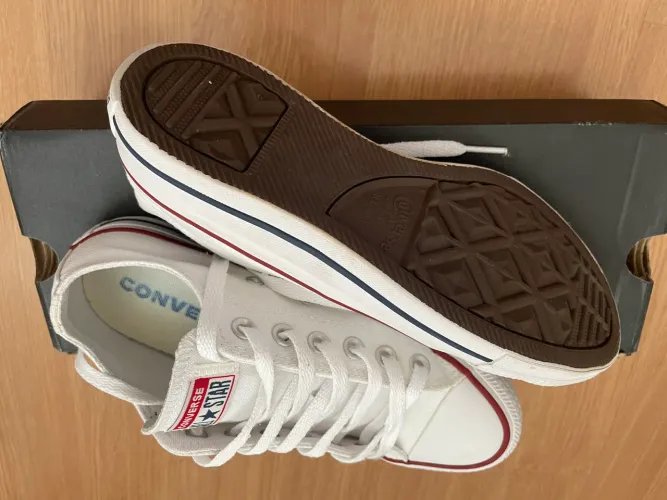 Chuck Taylor All Star Cano Baixo Branco