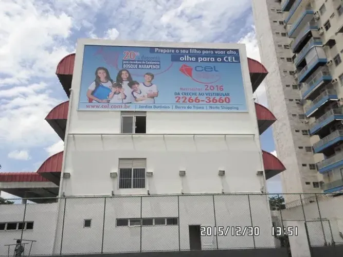 Banner e Lonas para fachadas e letreiros - Produzimos e instalamos