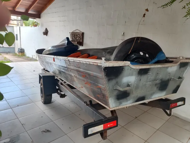 Conjunto completo Barco - Carretinha - Motor