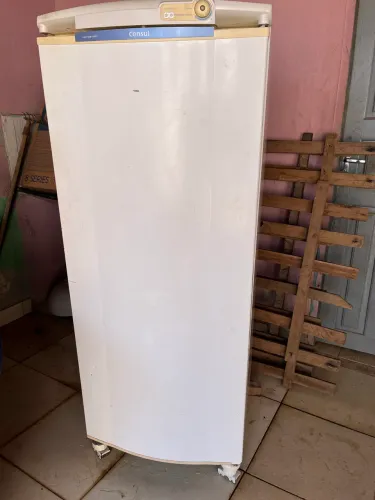 Vendo Geladeira