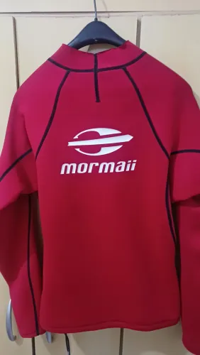 Roupa de surf